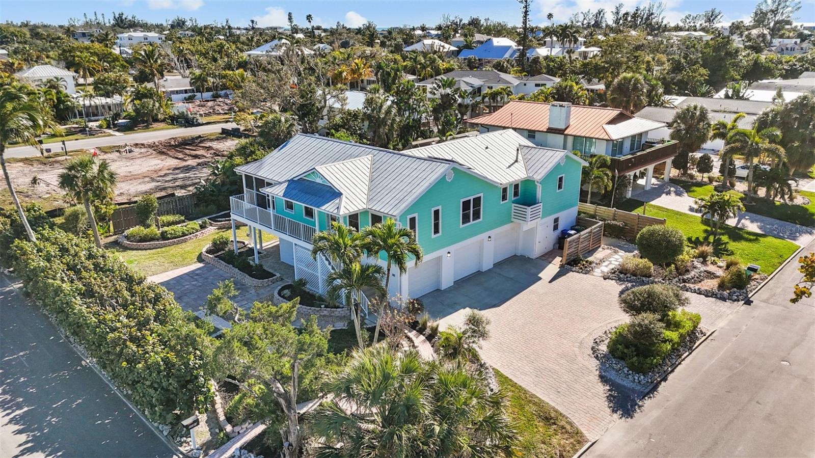 LONGBEACH ON LONGBOAT KEY - Residential
