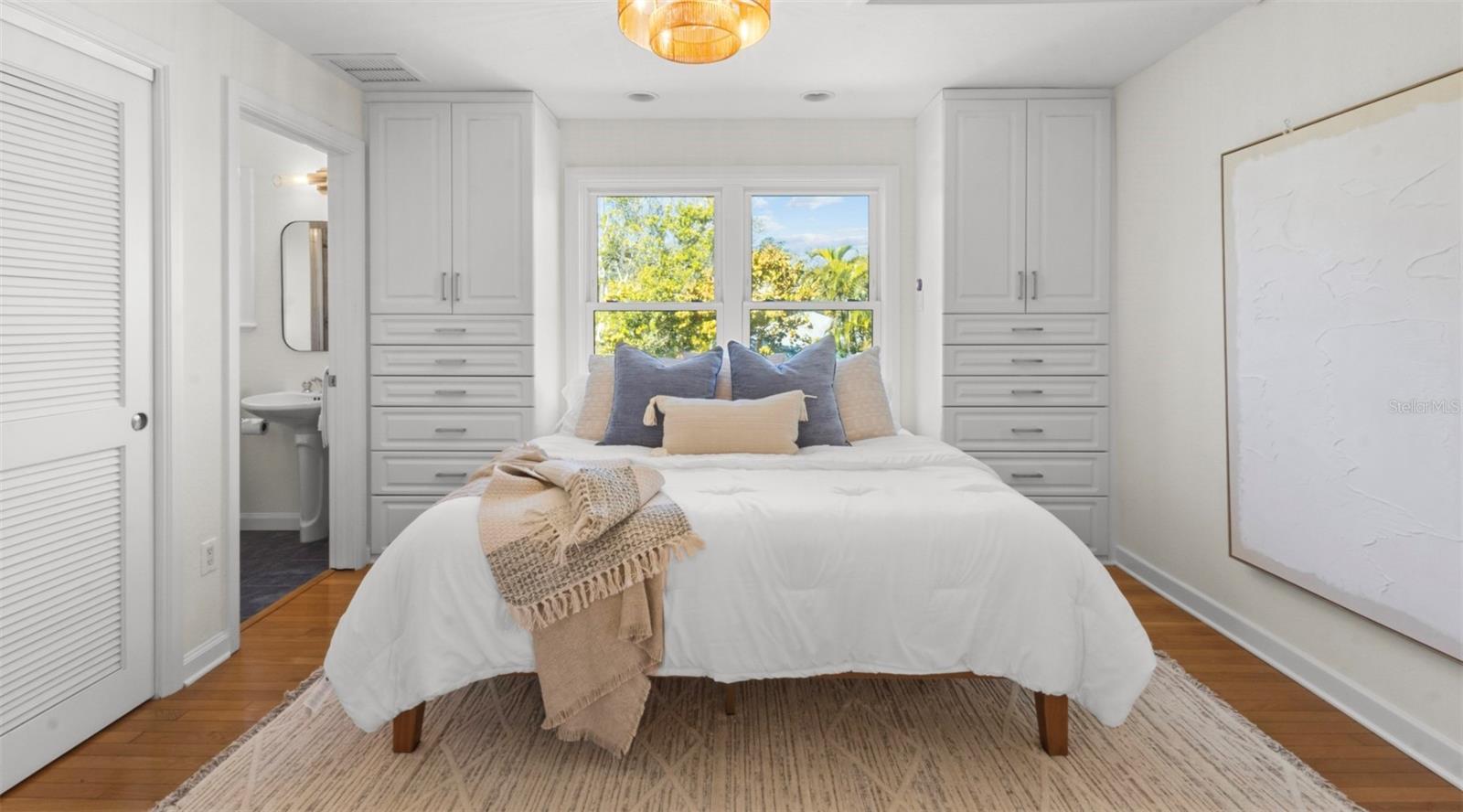 LONGBEACH ON LONGBOAT KEY - Residential