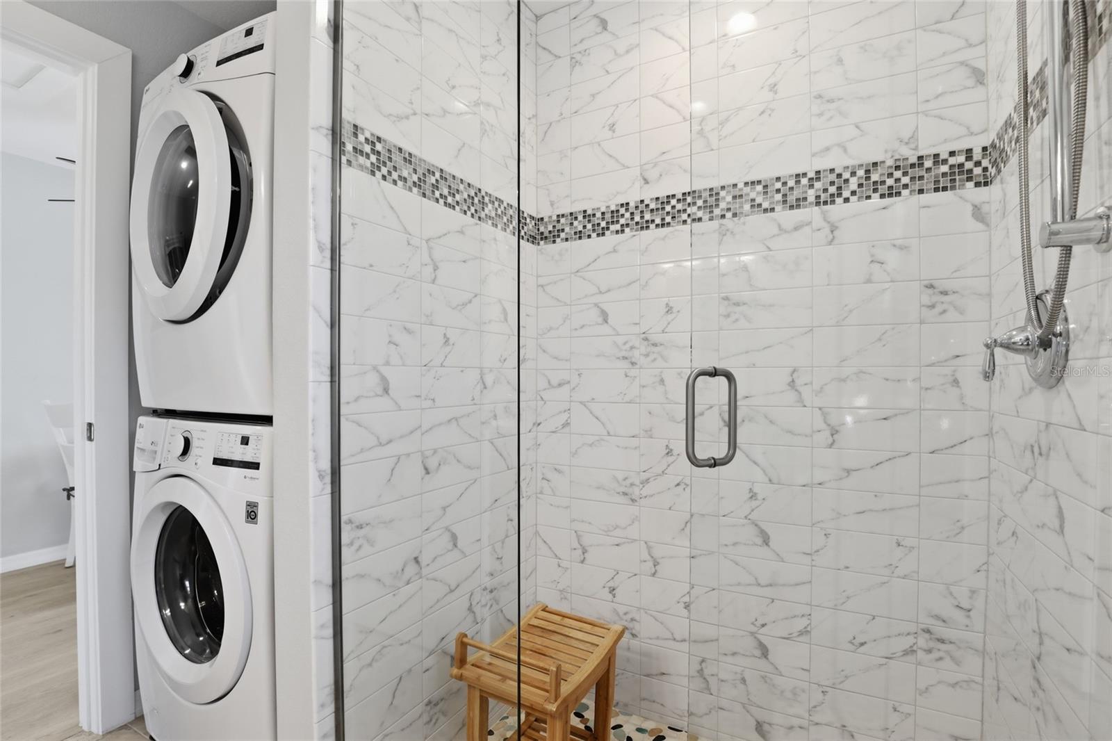 MYAKKA RIVER MOTORCOACH RESIDENCE - Residential