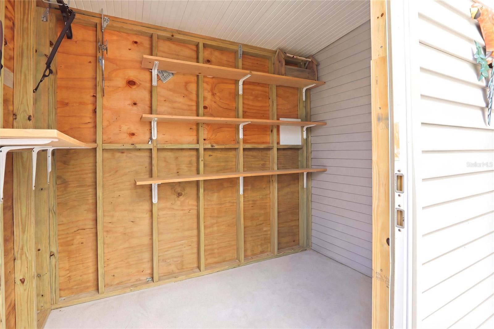 BUTTONWOOD VILLAGE - Residential