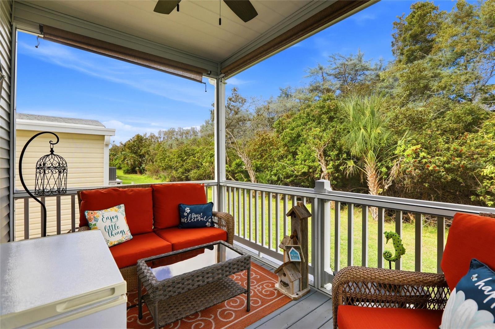 BUTTONWOOD VILLAGE - Residential