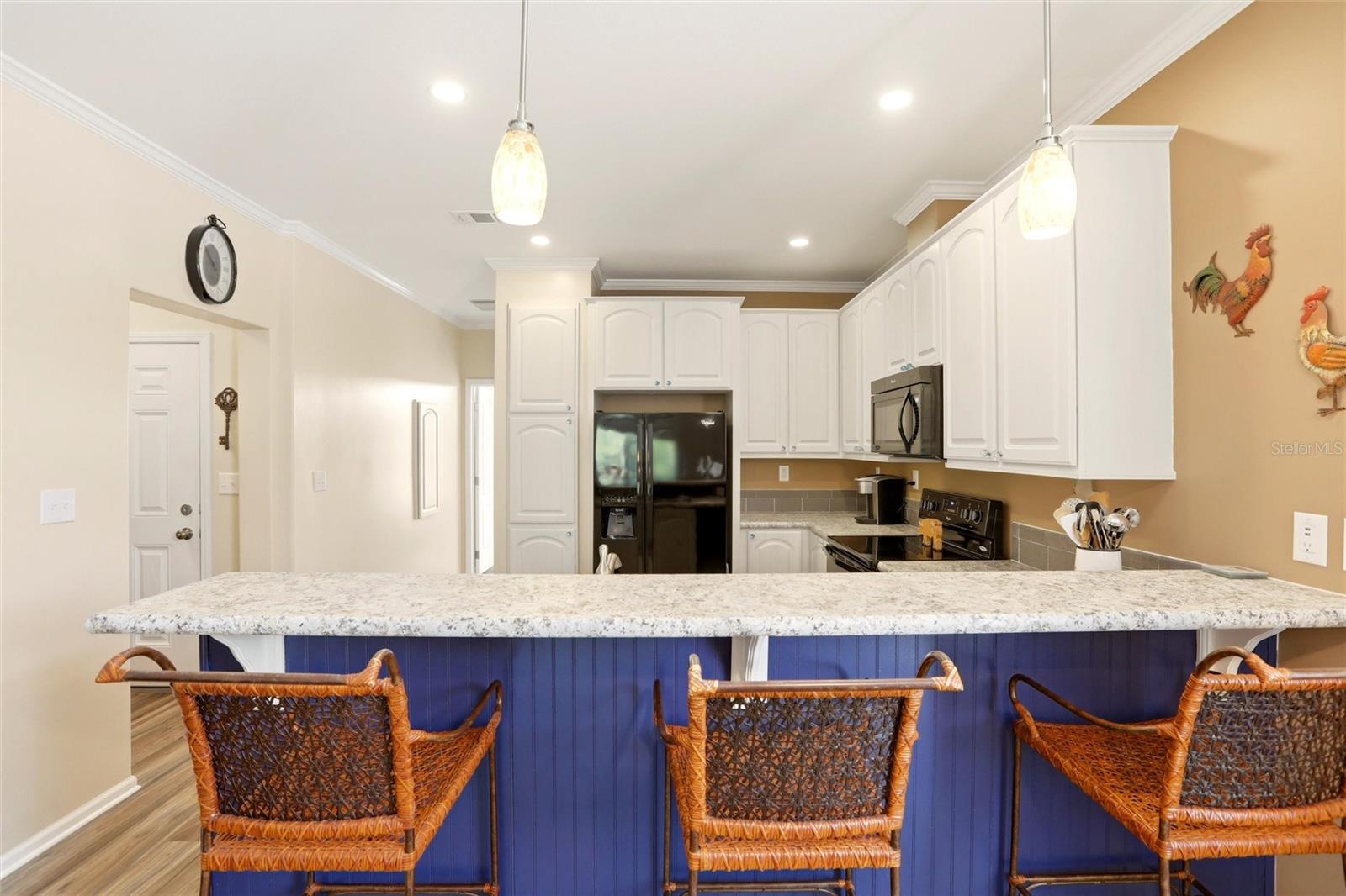 BUTTONWOOD VILLAGE - Residential