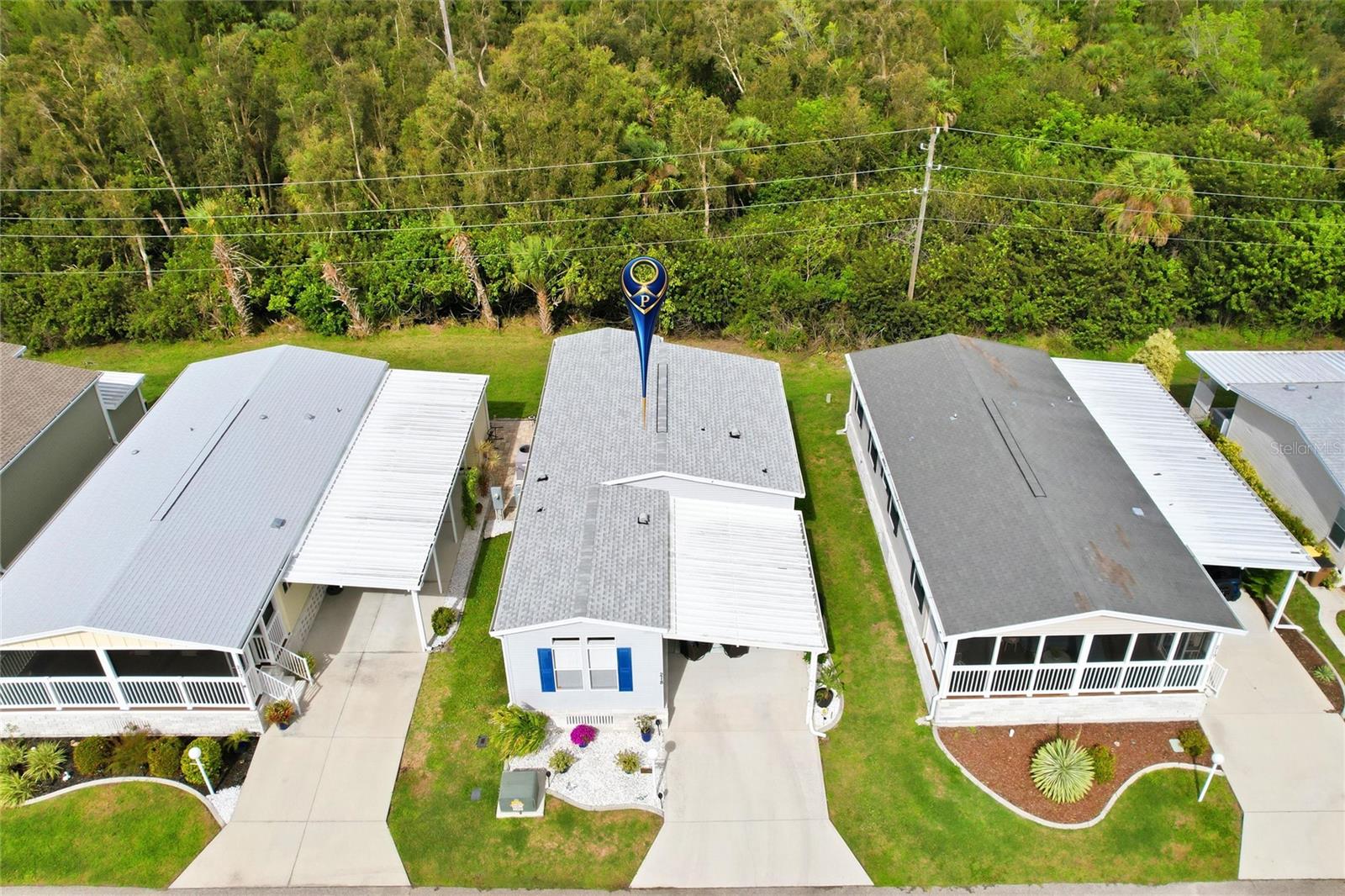 BUTTONWOOD VILLAGE - Residential