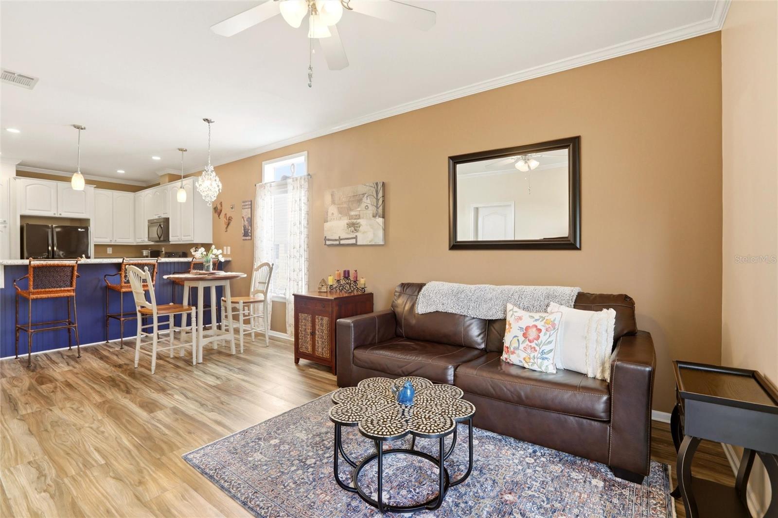 701 AQUI ESTA DRIVE 218