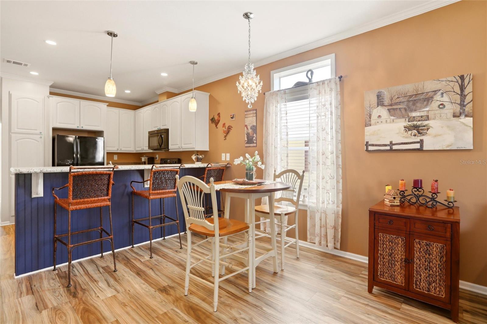 BUTTONWOOD VILLAGE - Residential