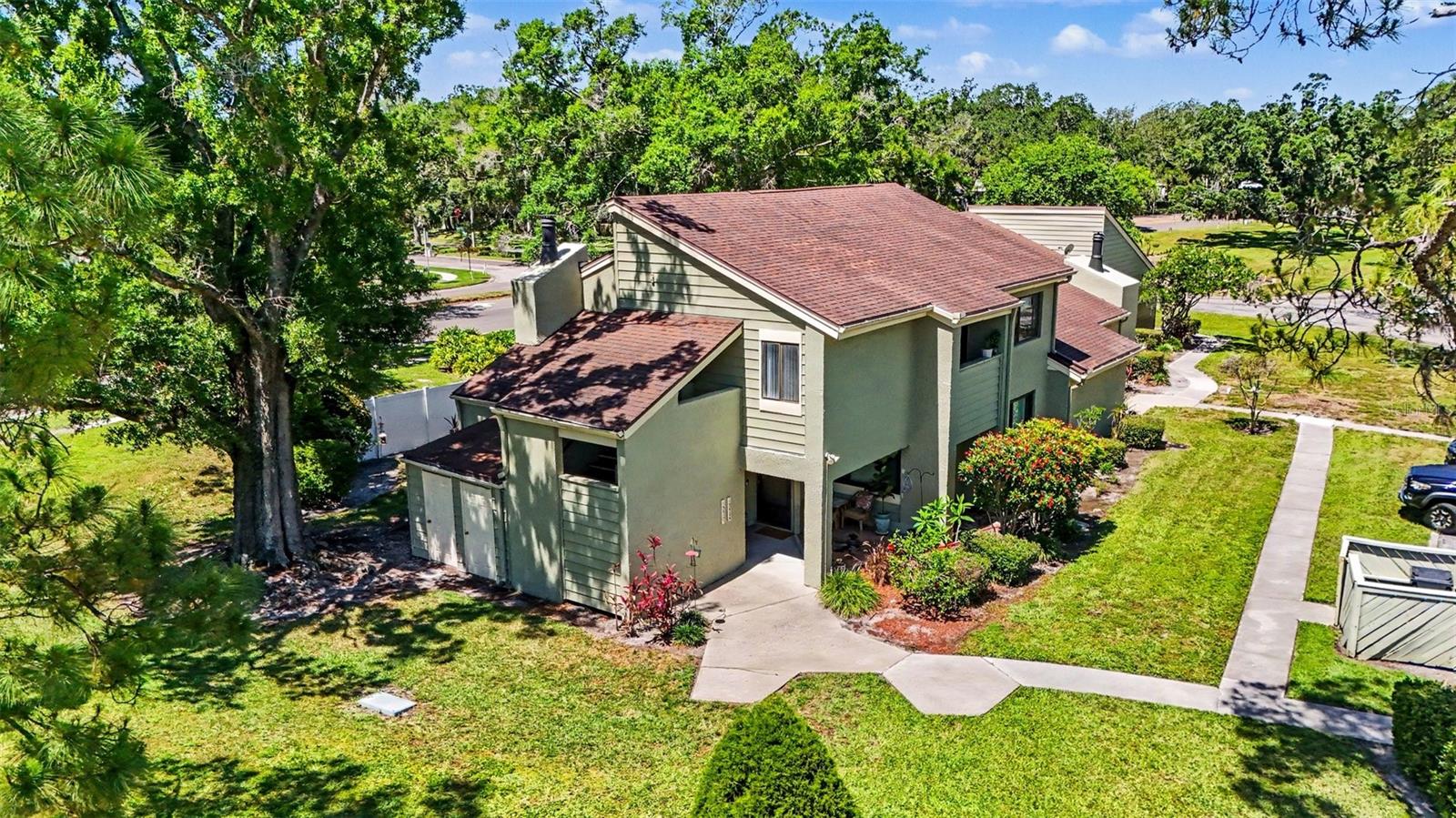 VILLAGE GREEN CONDO - Residential