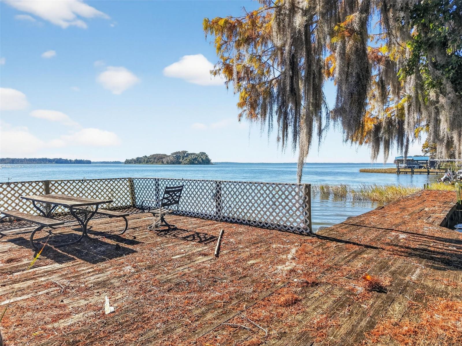 LANE PARK - Residential