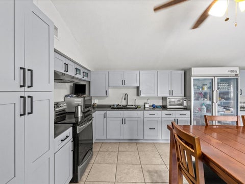 12218 Elkton Avenue, Hudson, FL 34667