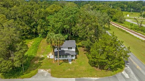 A home in BELLEVIEW