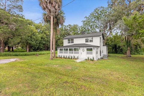 A home in BELLEVIEW