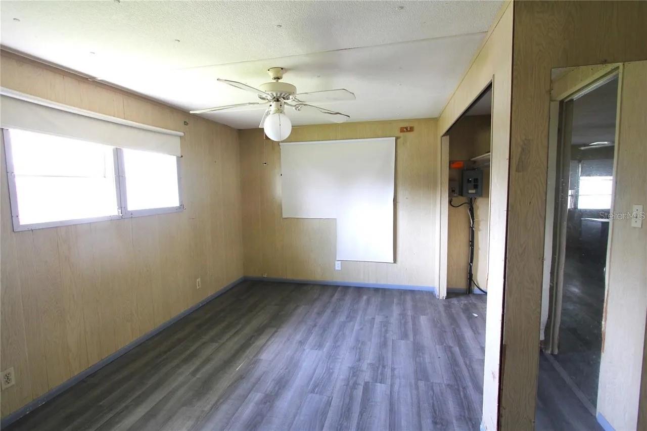 GREEN HILLS ESTATES - Residential