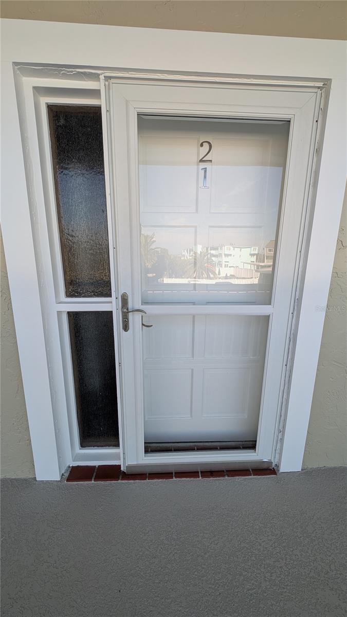 SOUTH PAULA POINT CONDO - Residential