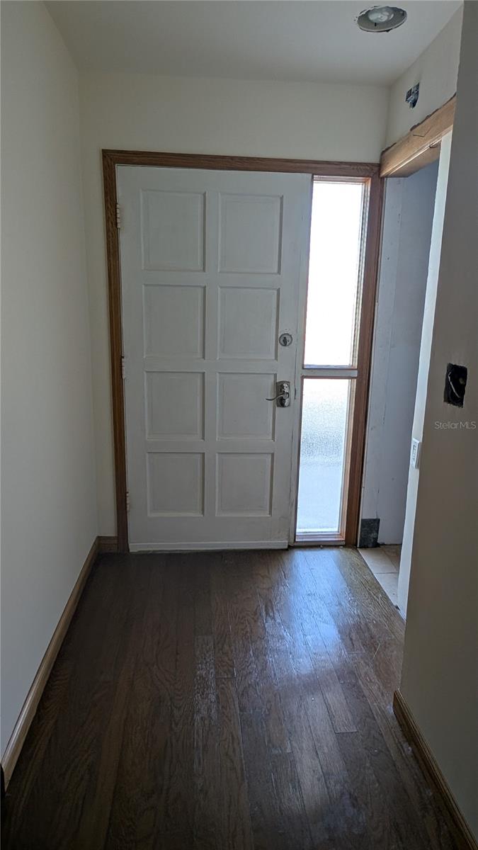 SOUTH PAULA POINT CONDO - Residential