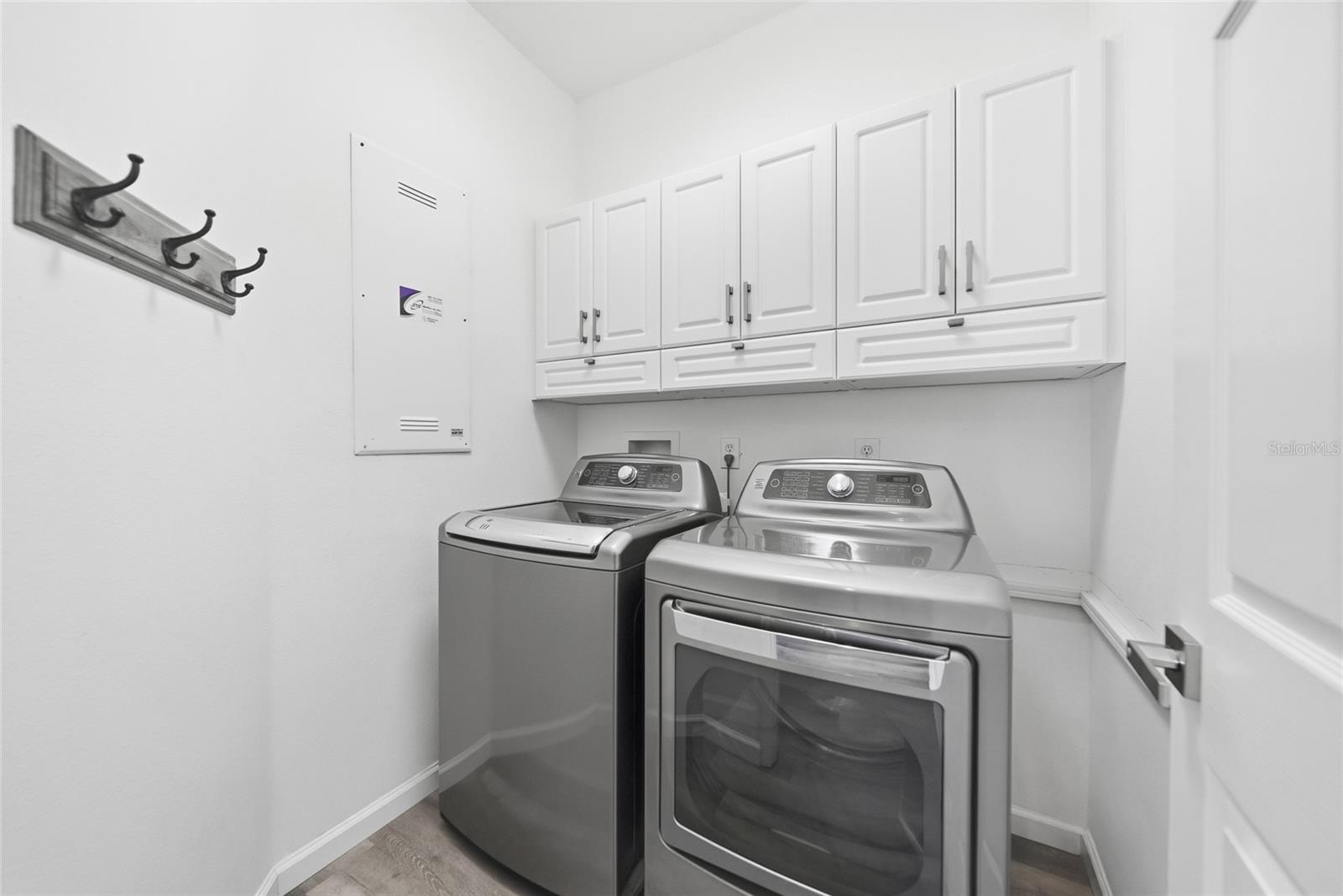MIRABAY PRCL 7 PH 1 - Residential