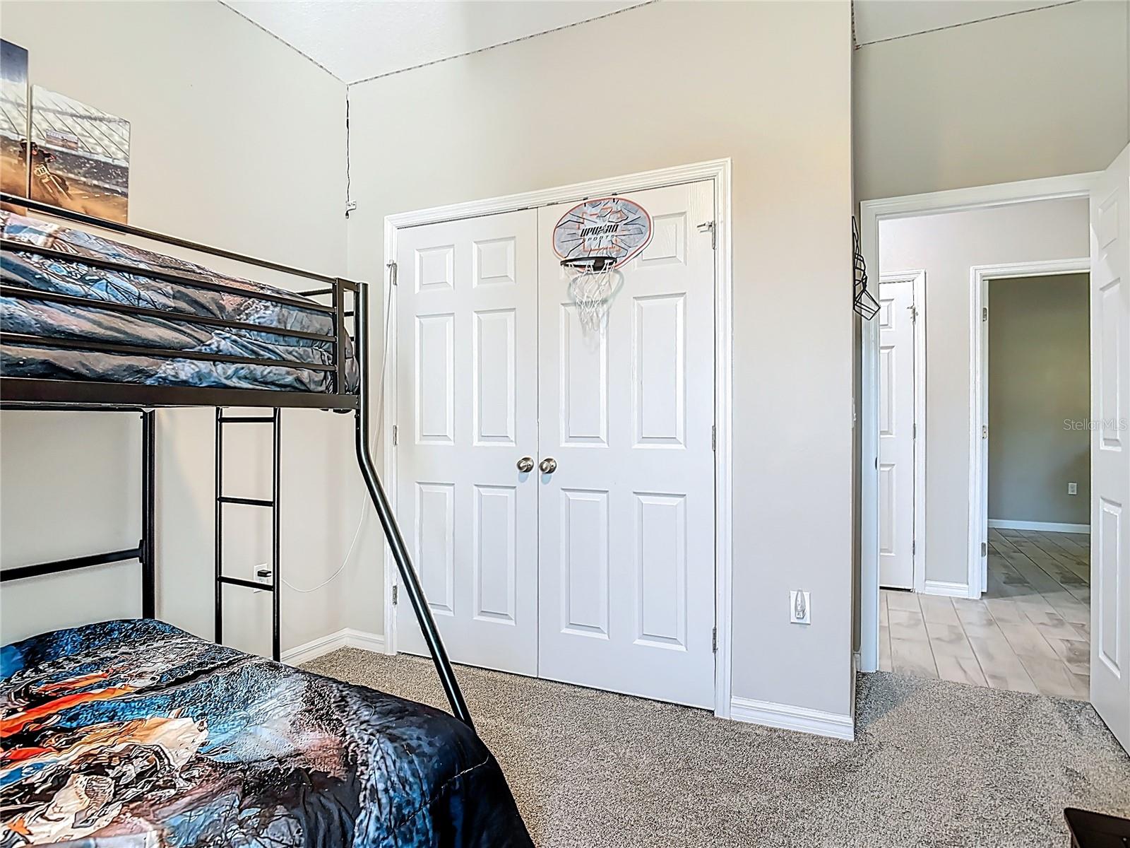 ROYAL TRAILS UNIT 01 - Residential