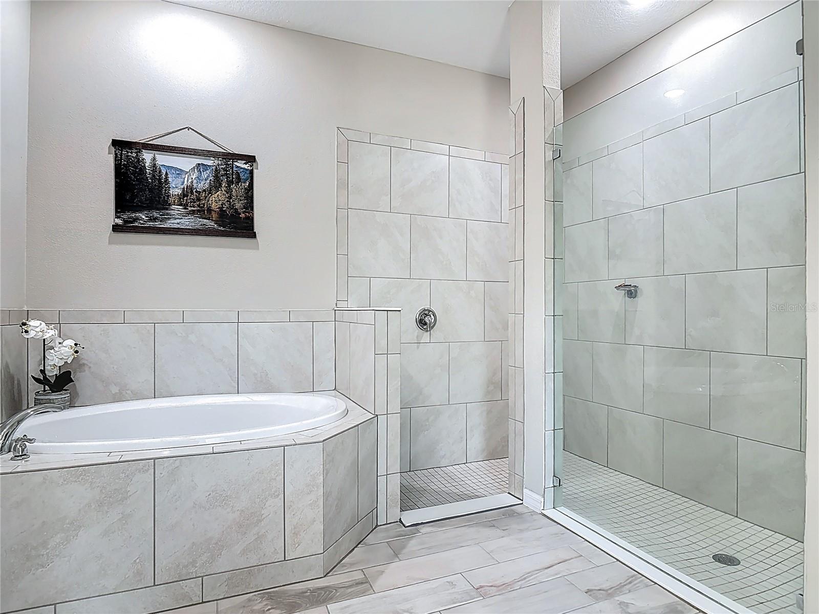 ROYAL TRAILS UNIT 01 - Residential