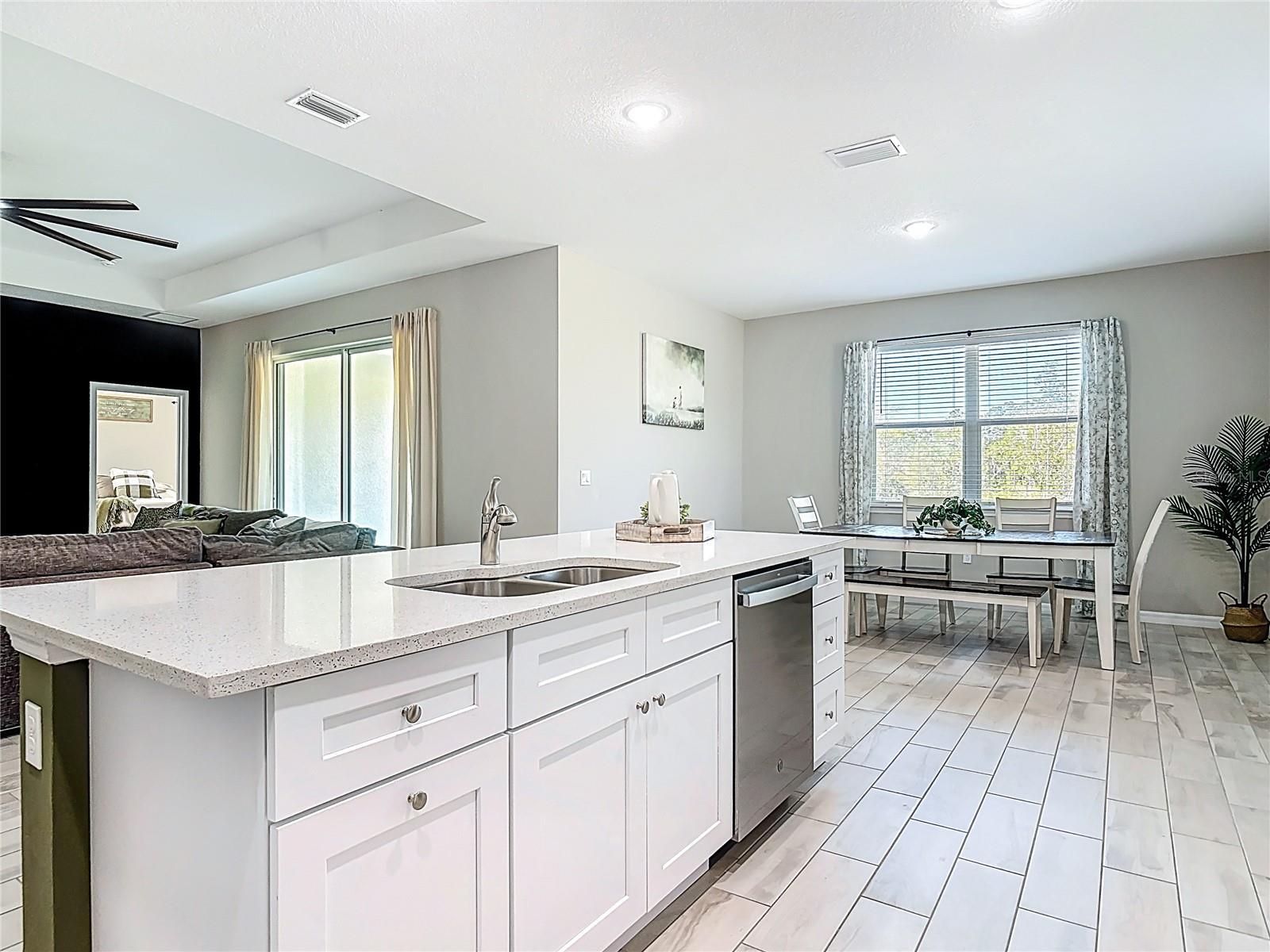 ROYAL TRAILS UNIT 01 - Residential