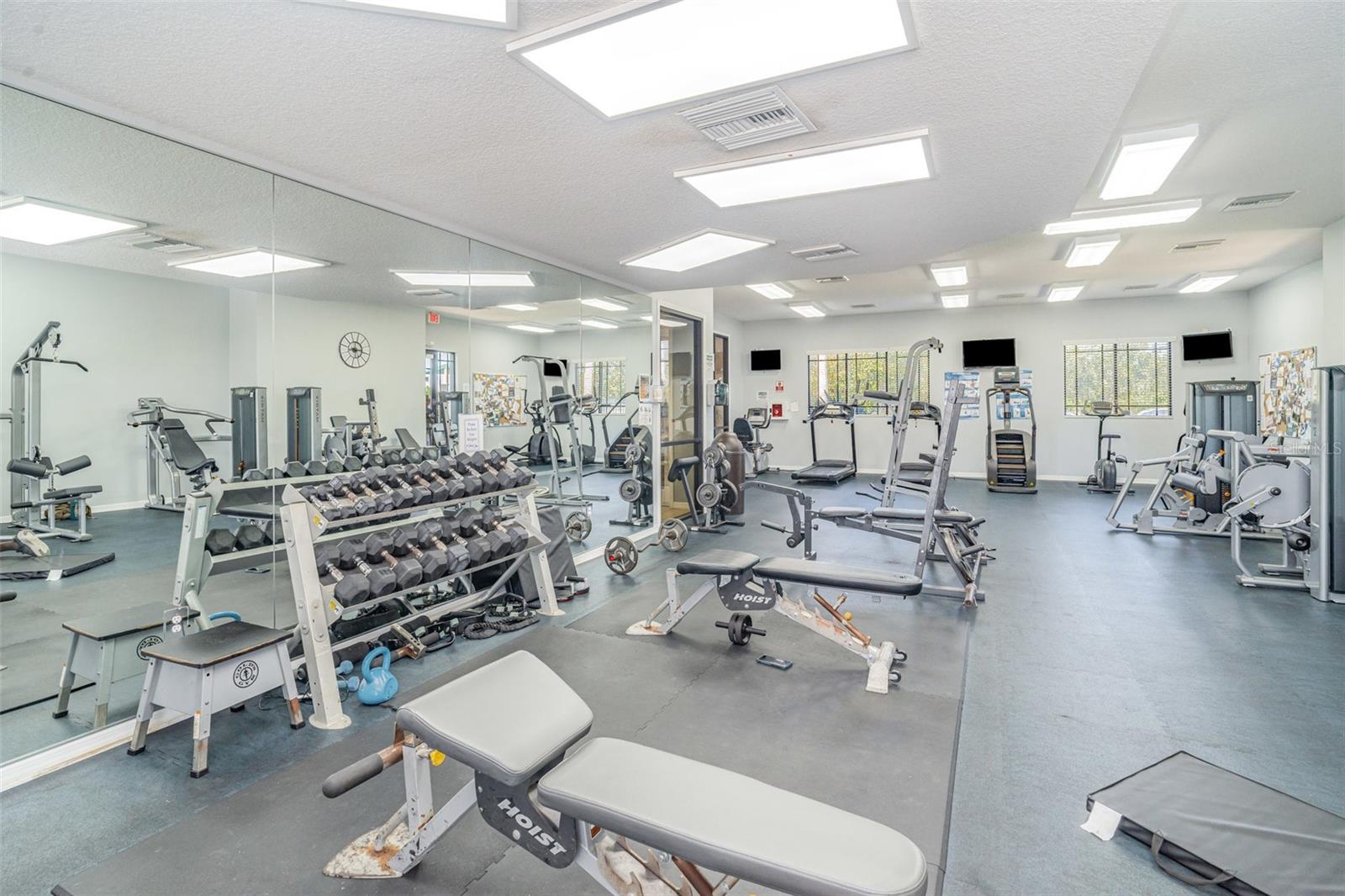 CARRIAGE POINTE PH 1 - Residential