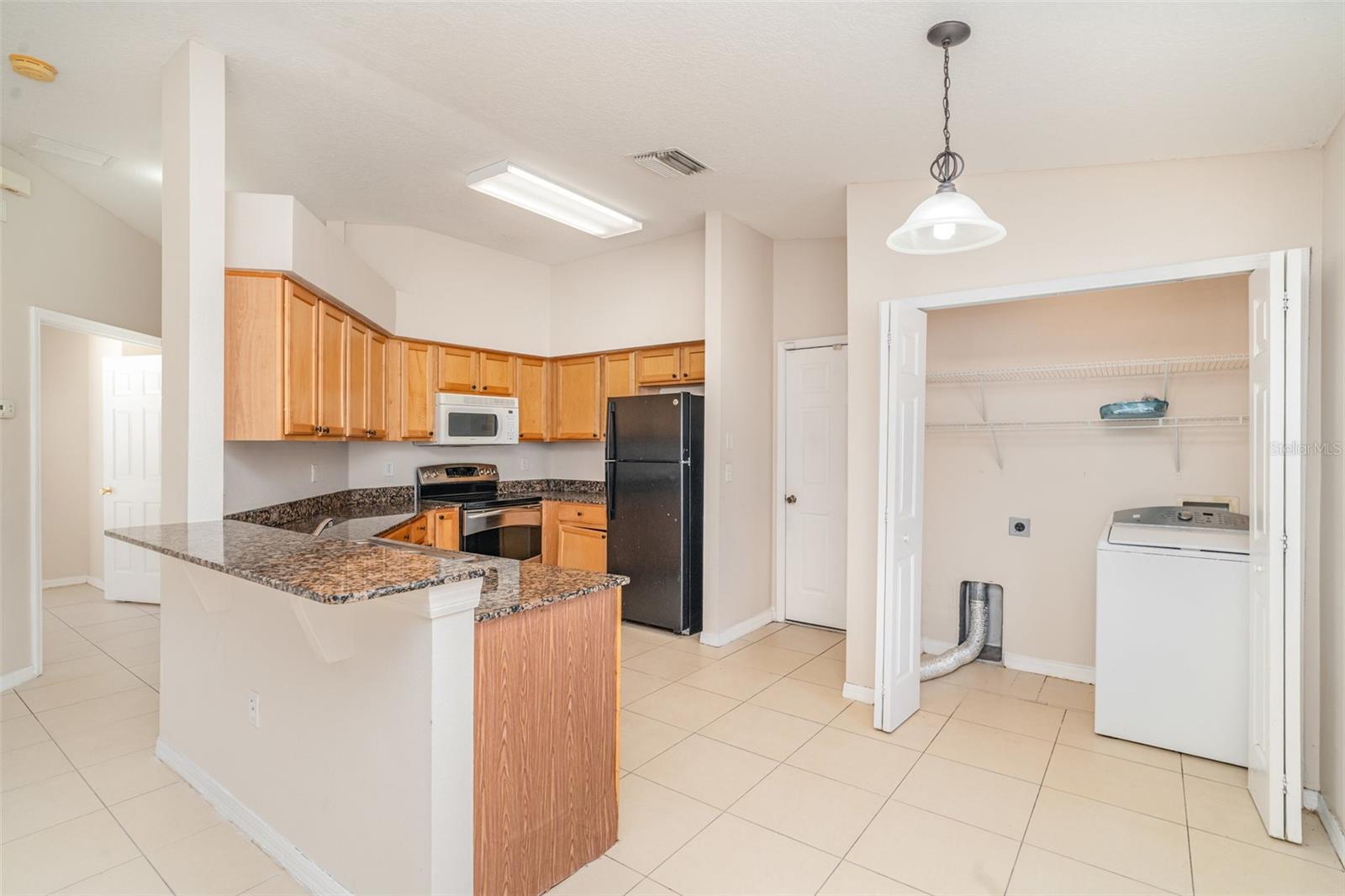 CARRIAGE POINTE PH 1 - Residential