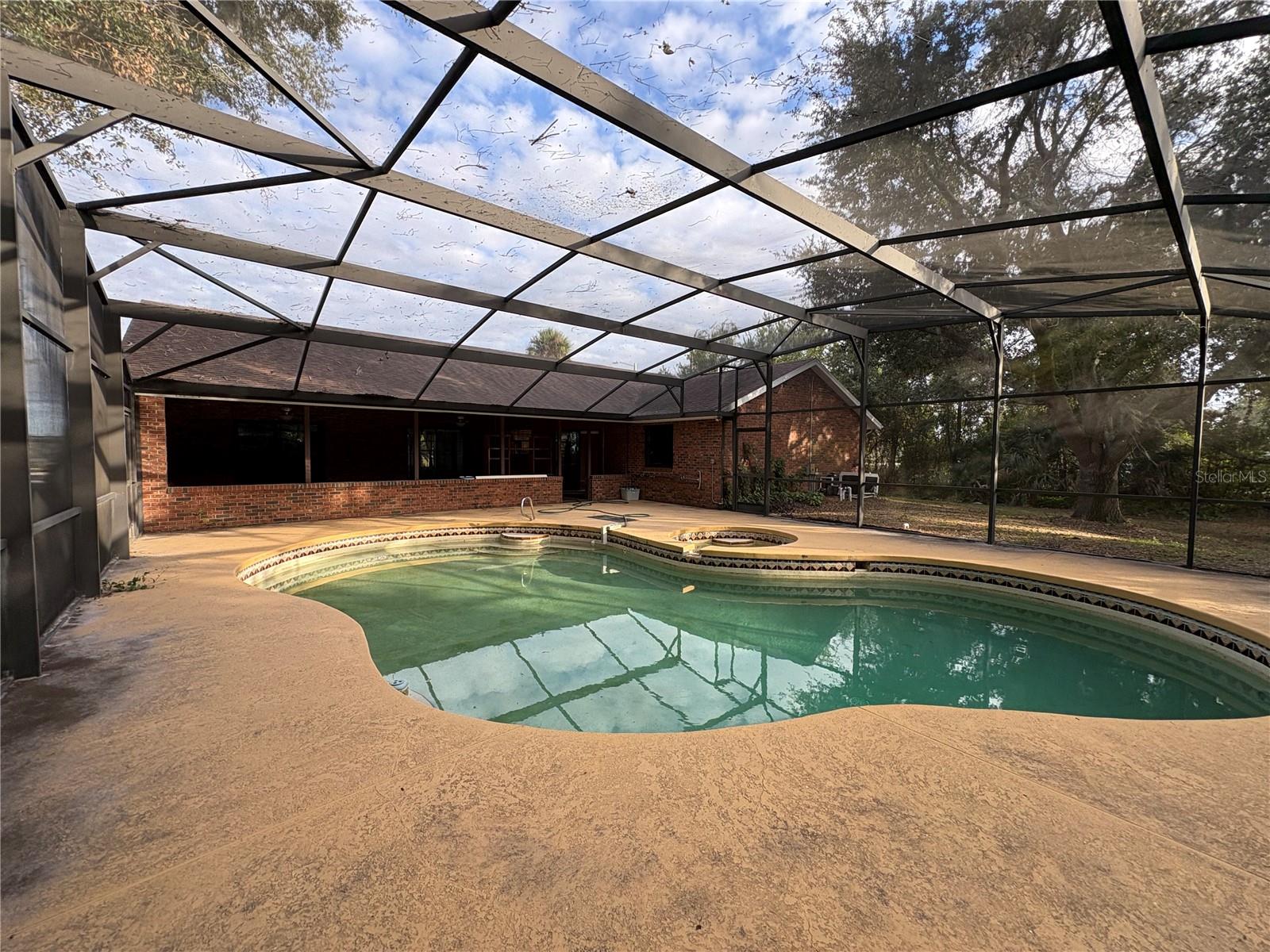 ACREAGE & UNREC - Residential