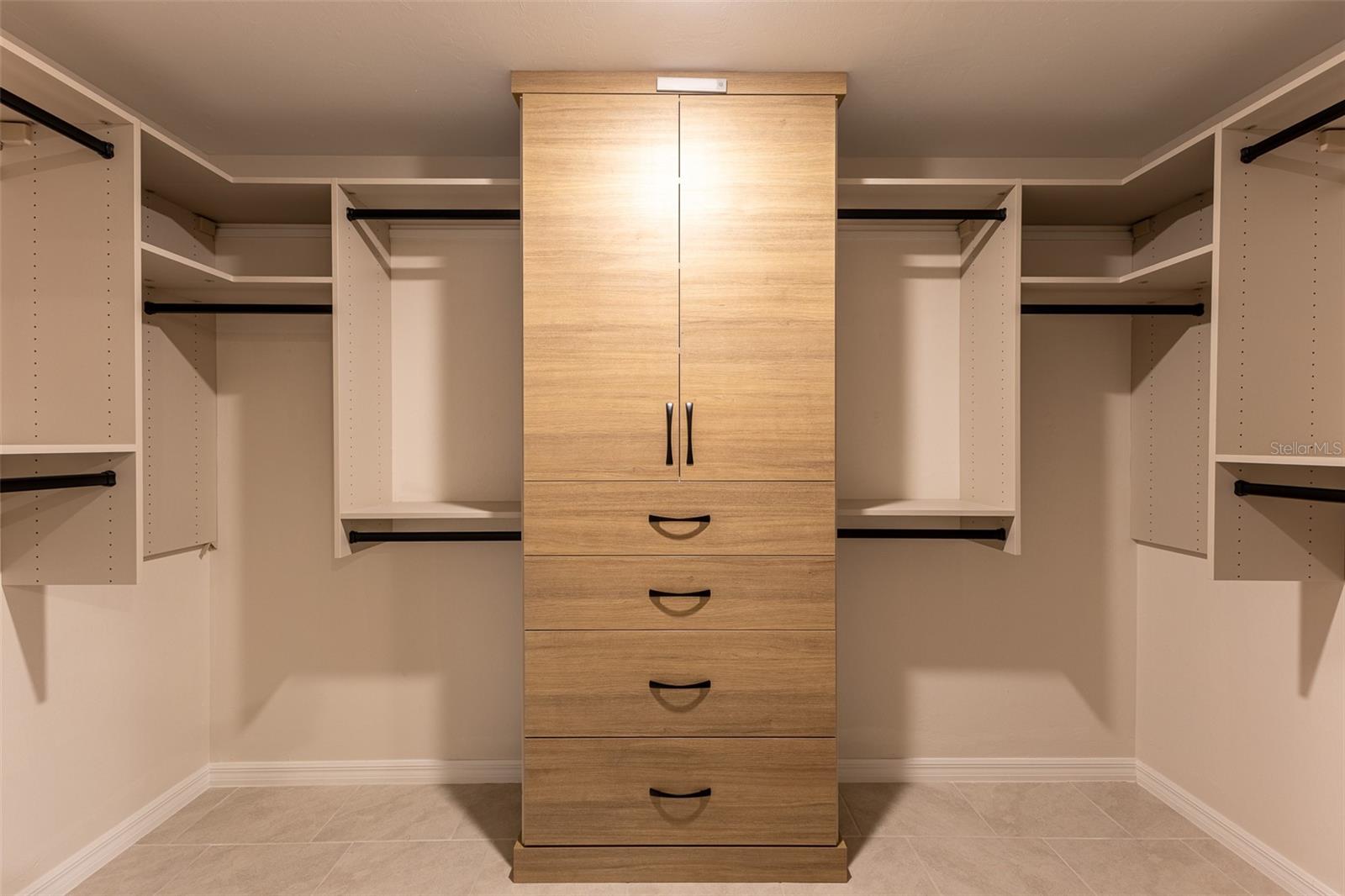 ROTONDA LAKES - Residential Lease