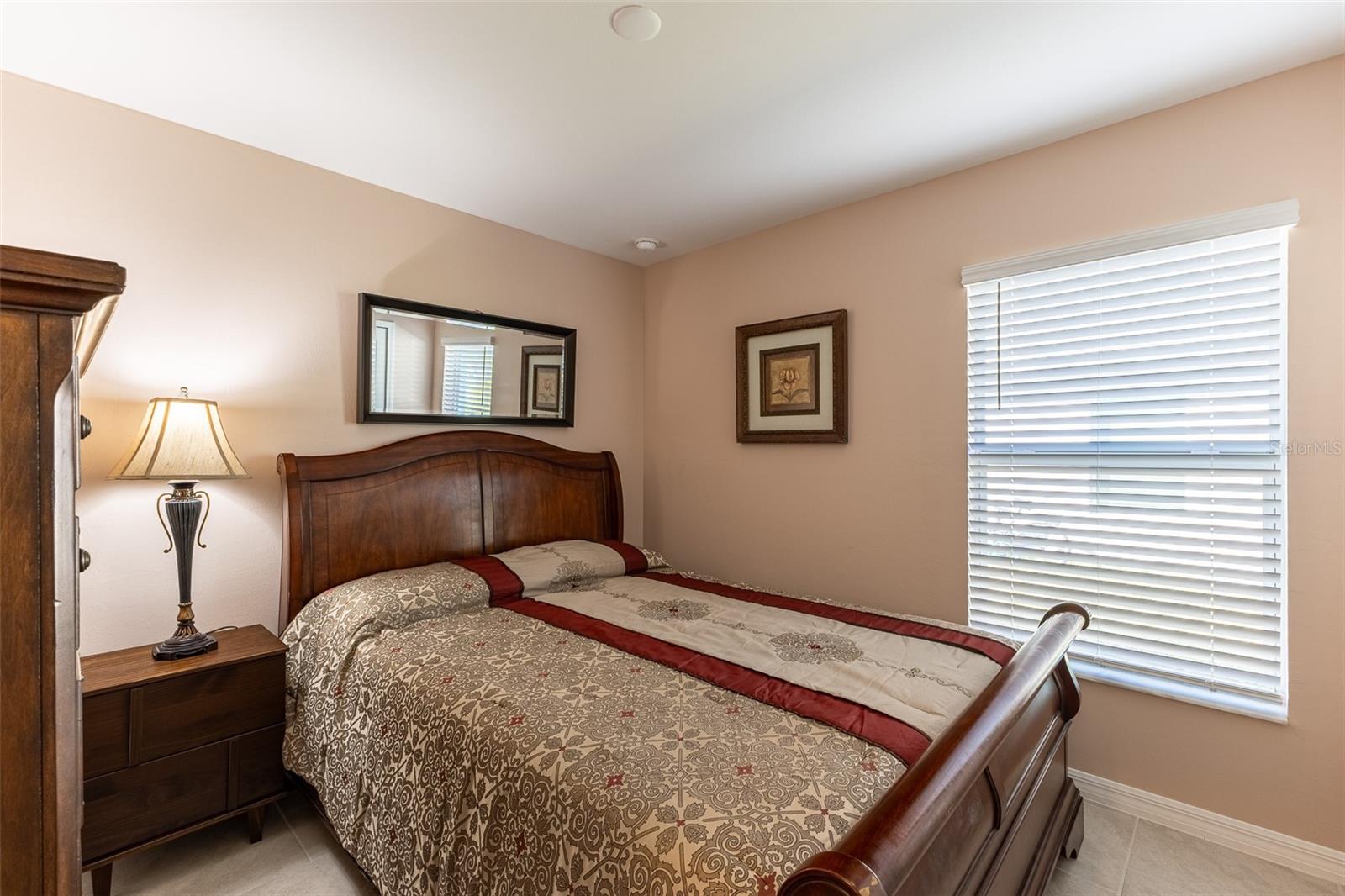 ROTONDA LAKES - Residential Lease