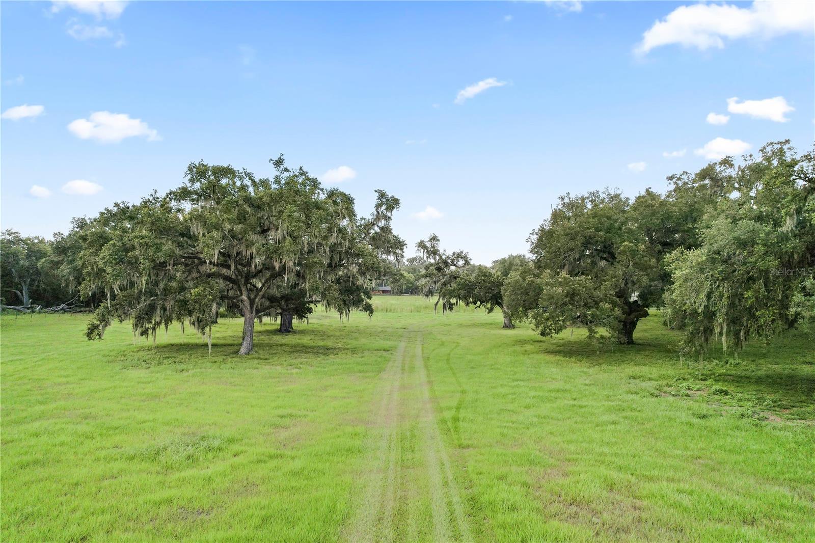 37952 CRYSTAL WAY