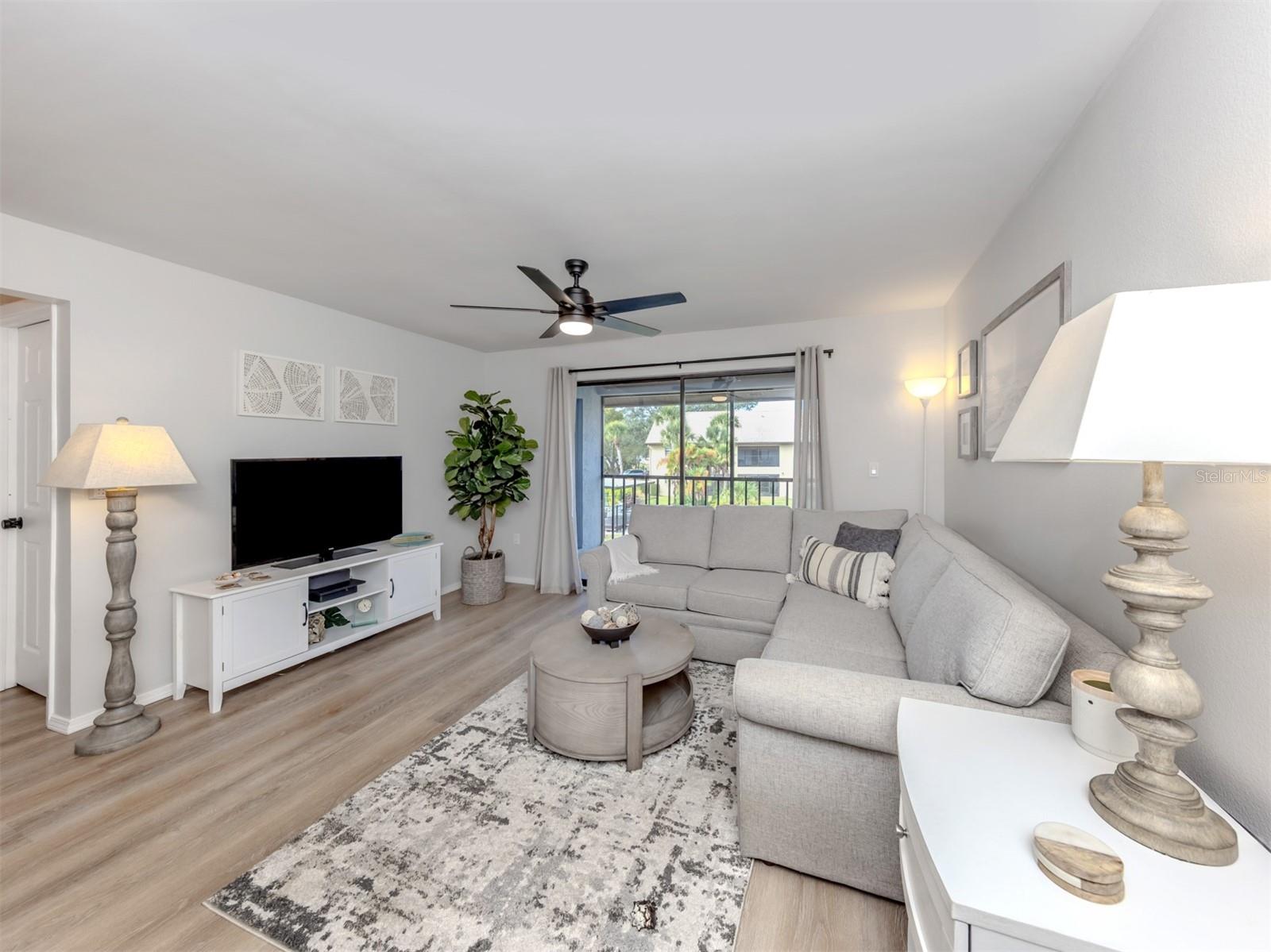 MISSION LAKES - Residential