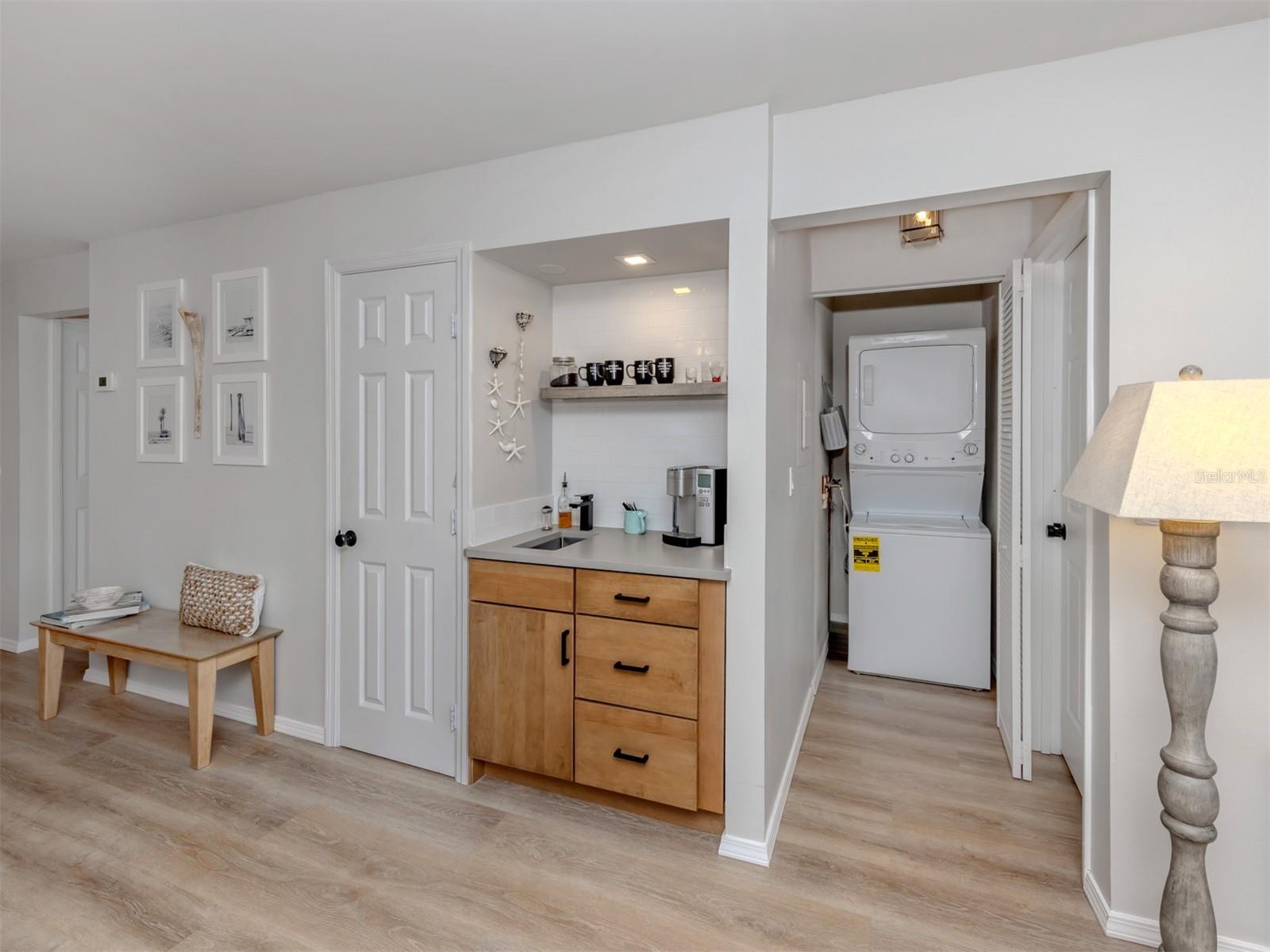 MISSION LAKES - Residential