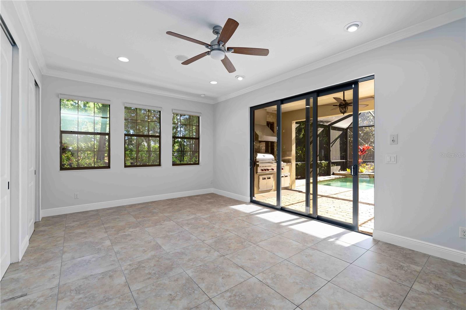 COUNTRY CLUB EAST AT LAKEWD RNCH PP - Residential