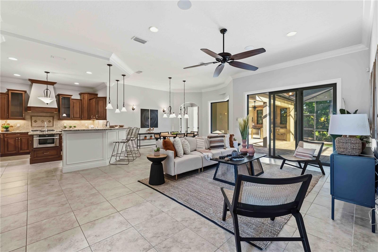 COUNTRY CLUB EAST AT LAKEWD RNCH PP - Residential