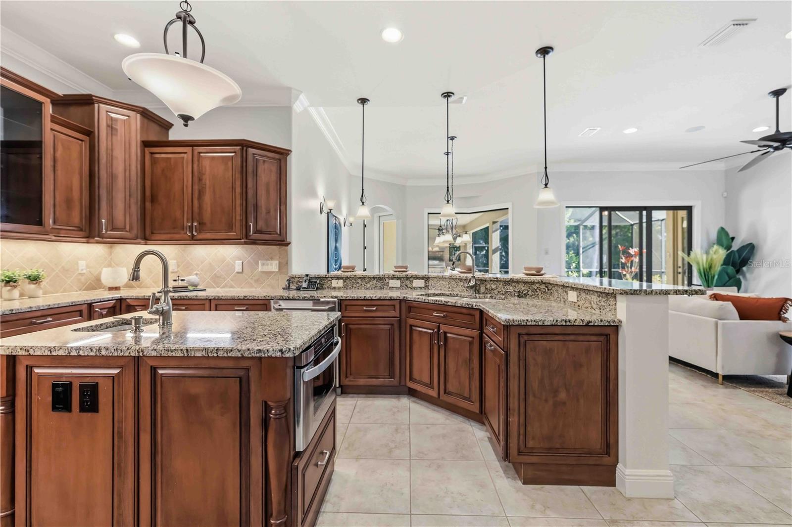 COUNTRY CLUB EAST AT LAKEWD RNCH PP - Residential