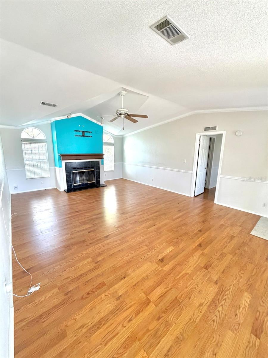 3217 NW 64TH STREET