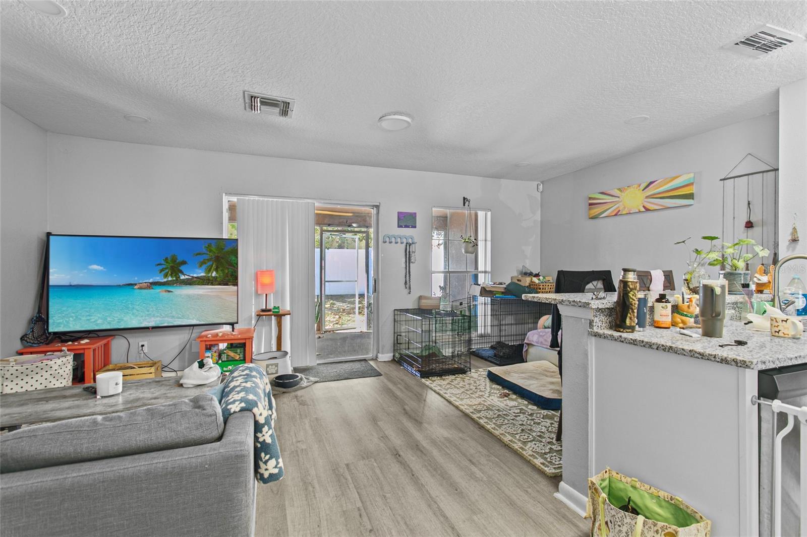 WINDSOR WALK - Residential Income