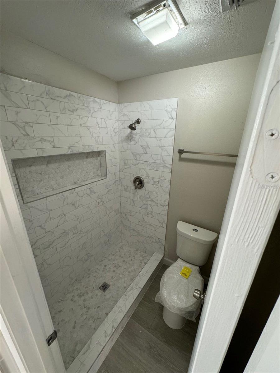 WINDSOR WALK - Residential Income