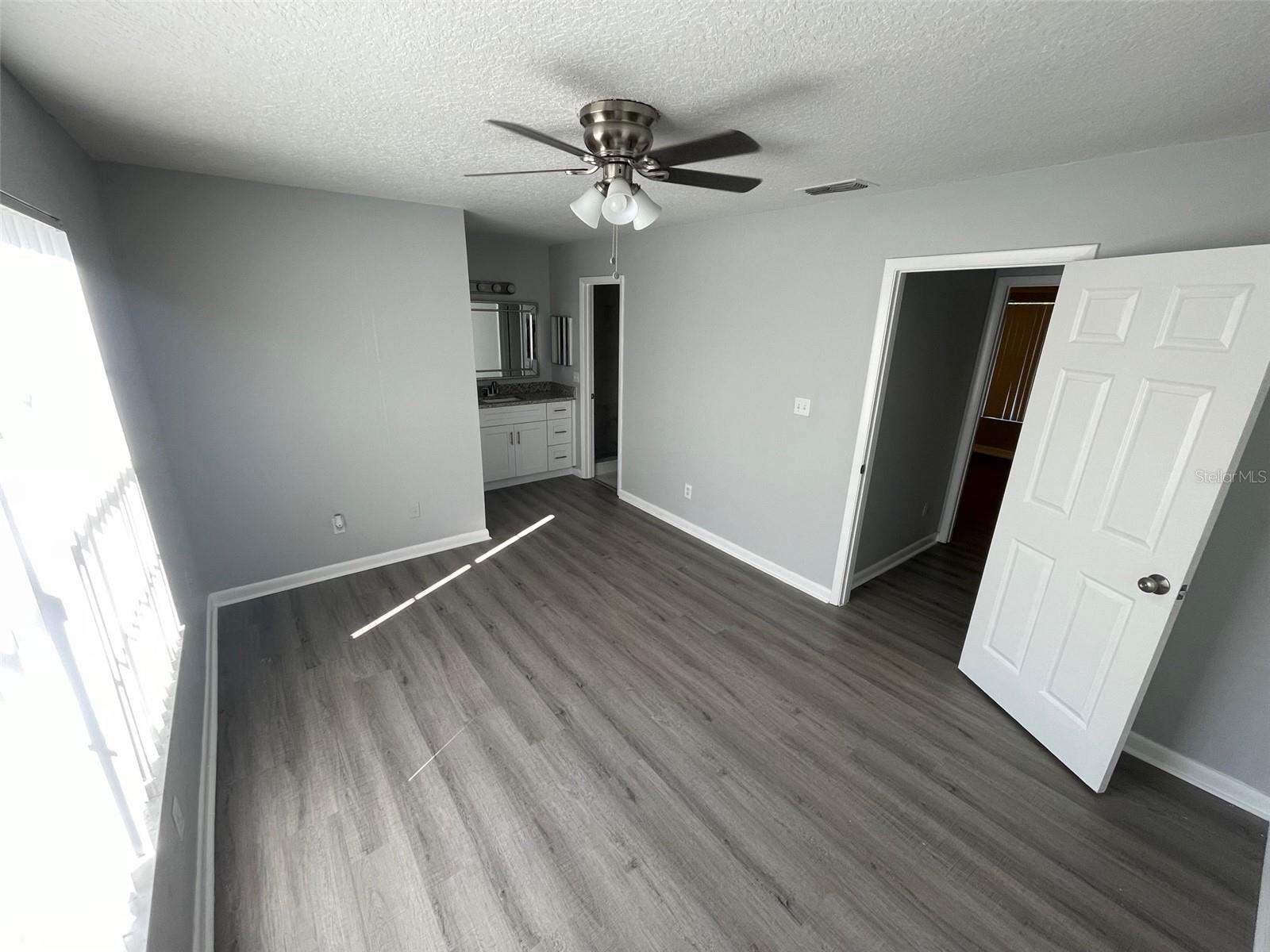 WINDSOR WALK - Residential Income