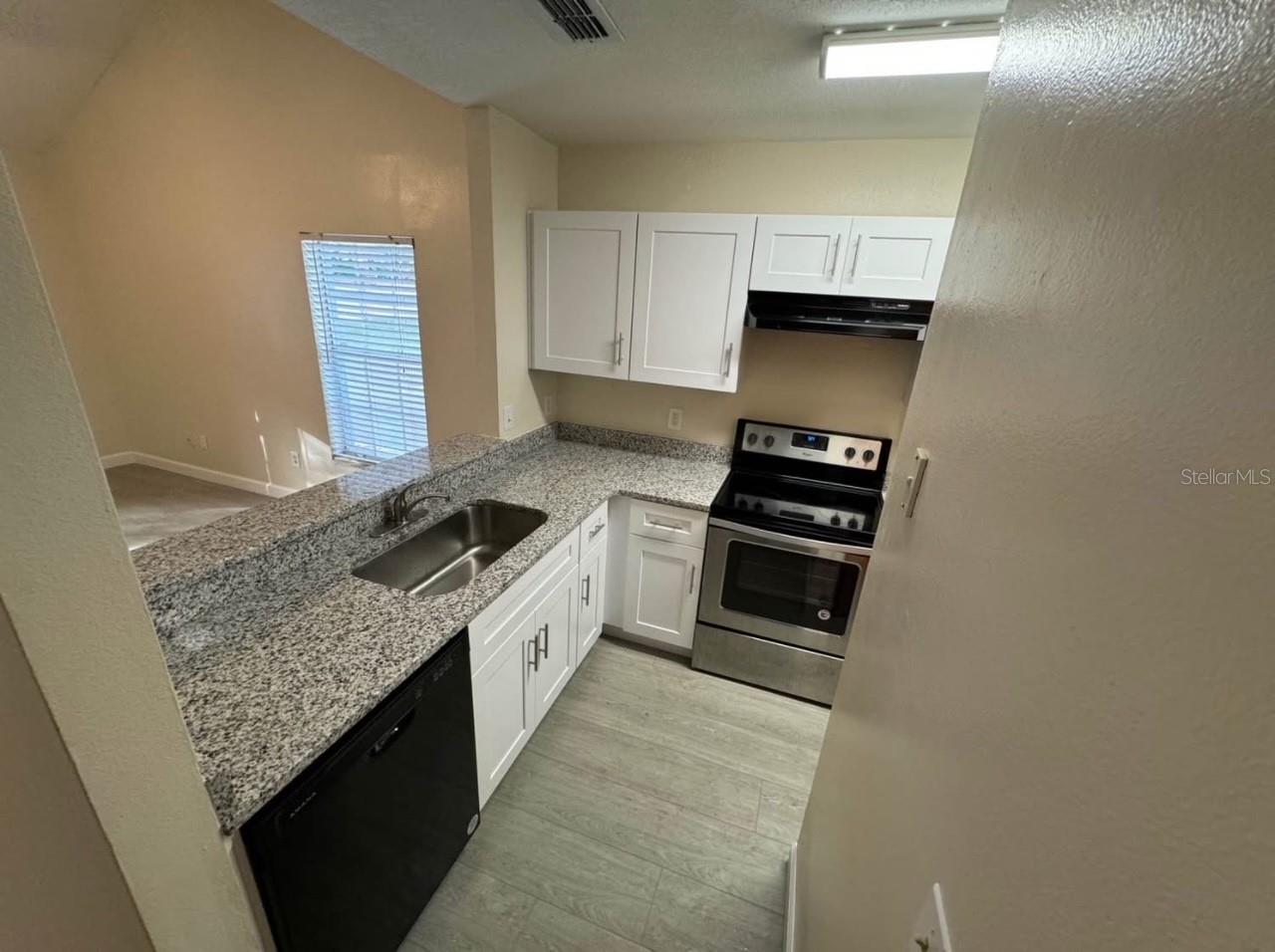WINDSOR WALK - Residential Income