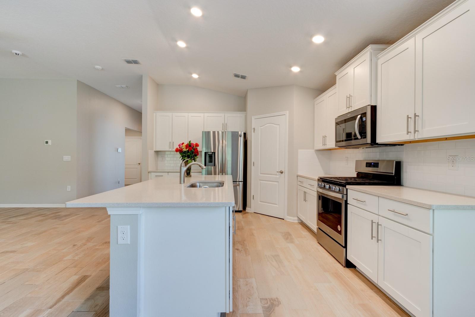 GRAND RESERVE AND GOLF CLUB - Residential