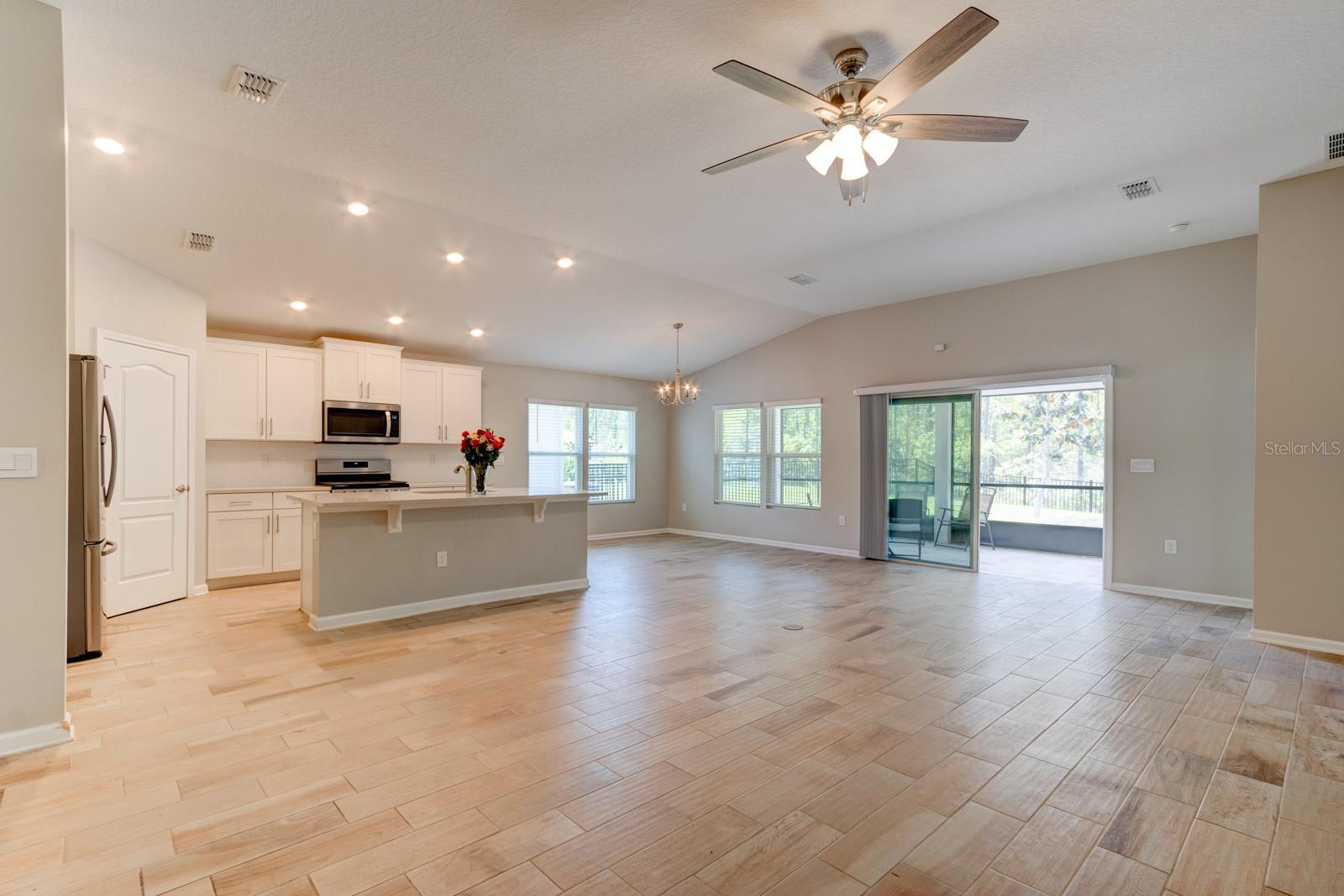 GRAND RESERVE AND GOLF CLUB - Residential