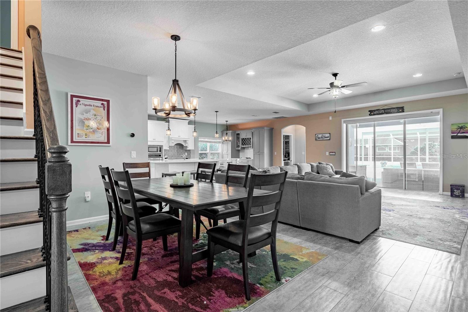 HUNTER'S RIDGE - Residential