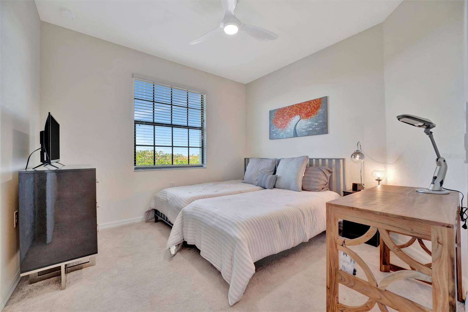 LAKEWOOD NATIONAL - Residential