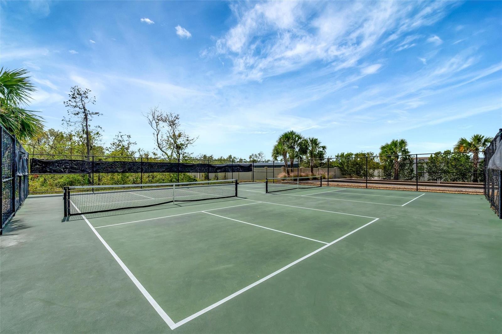 LAKEWOOD NATIONAL - Residential