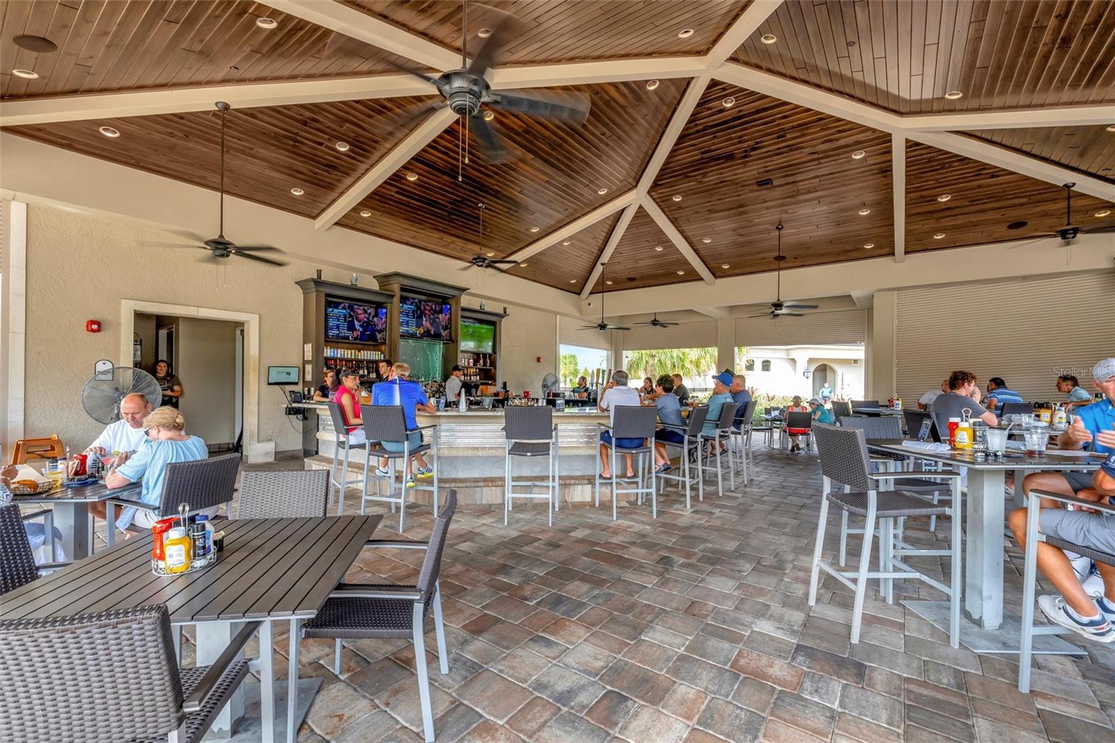 LAKEWOOD NATIONAL - Residential
