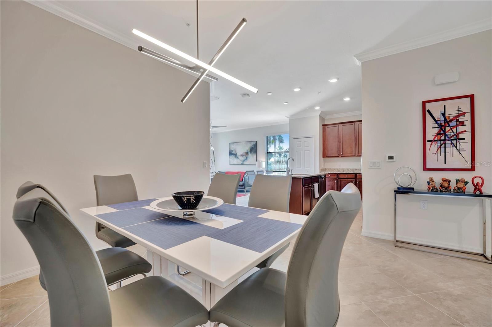 LAKEWOOD NATIONAL - Residential