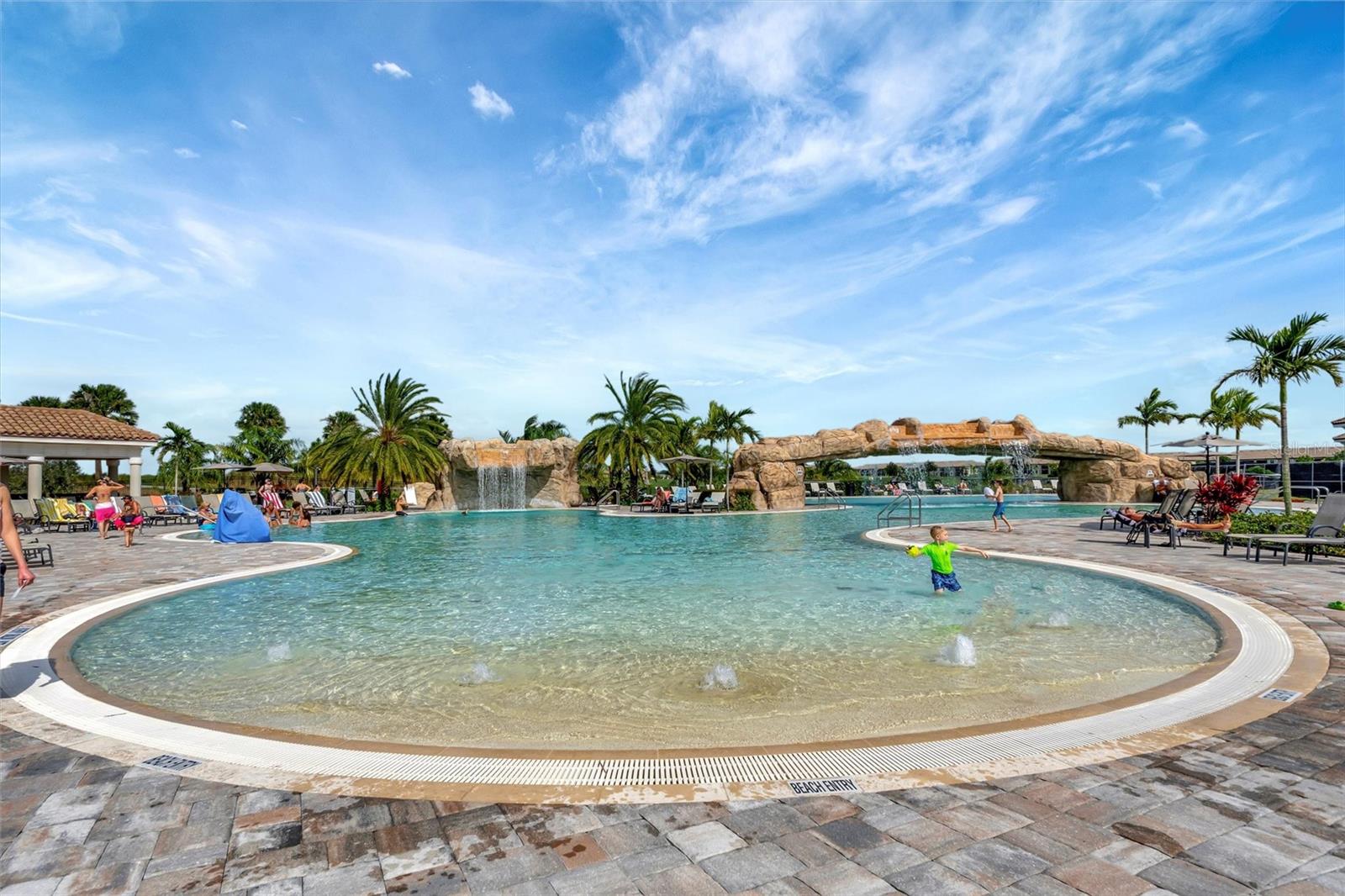LAKEWOOD NATIONAL - Residential