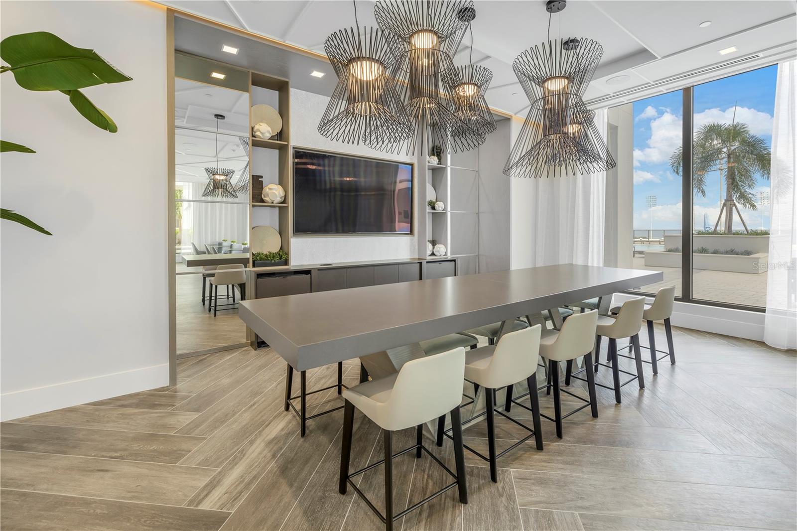 SALTAIRE CONDO - Residential