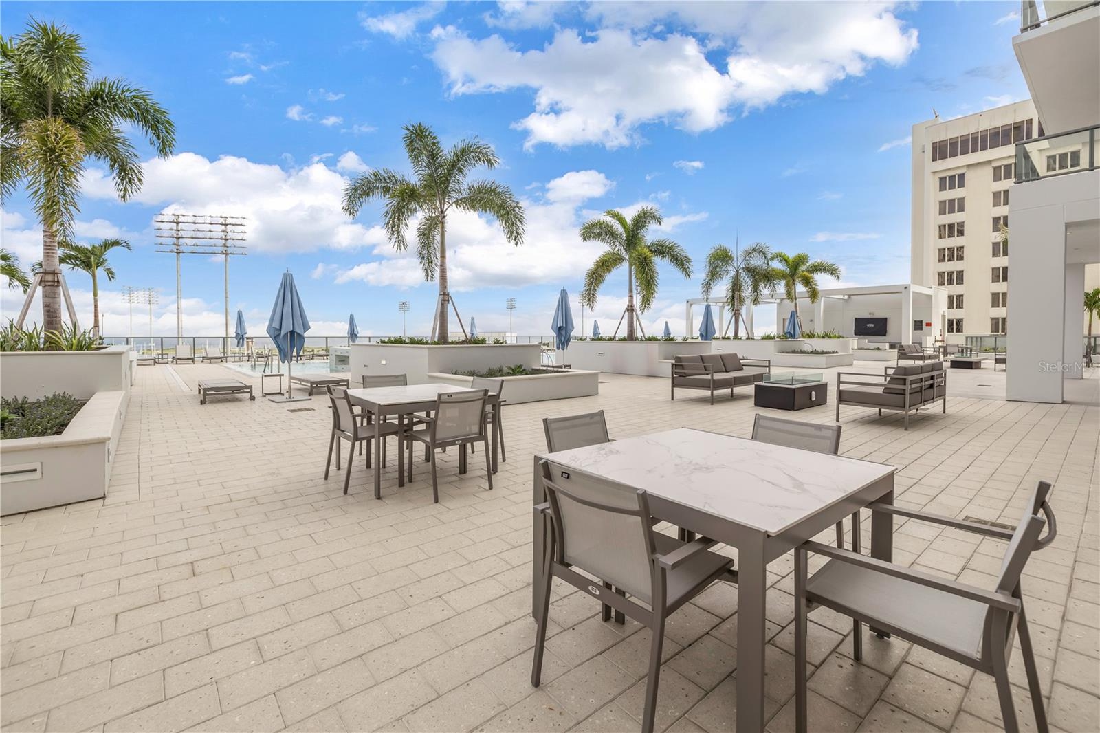 SALTAIRE CONDO - Residential