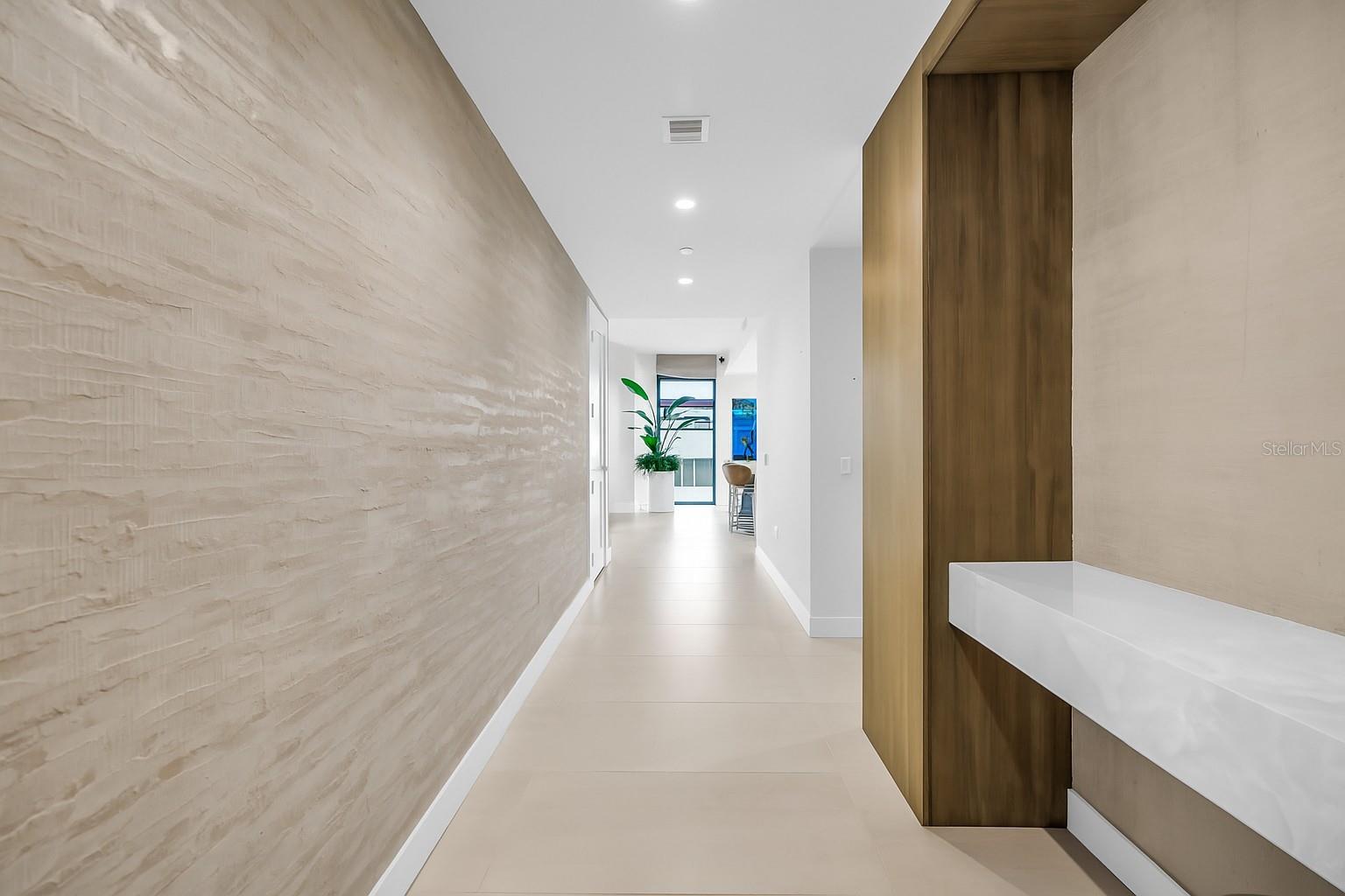 SALTAIRE CONDO - Residential