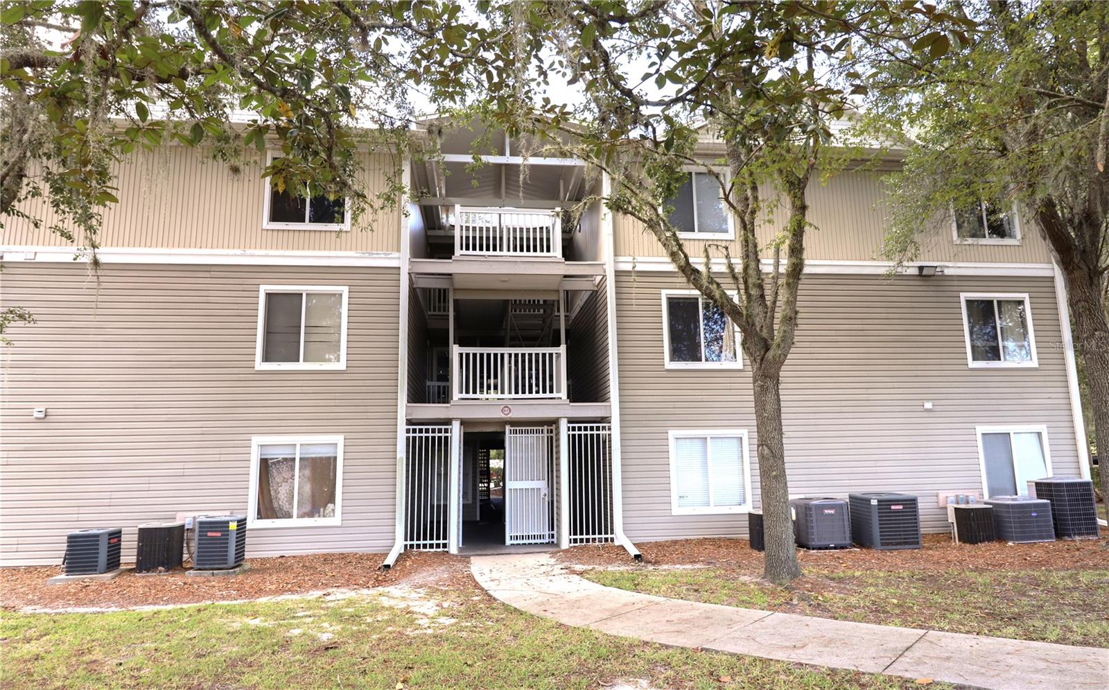 4000 SW 23RD STREET 5-307