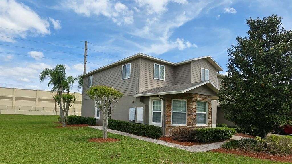 Photo of 1861 Chatham Place Drive, Orlando, FL 32824 (MLS # O6398435)